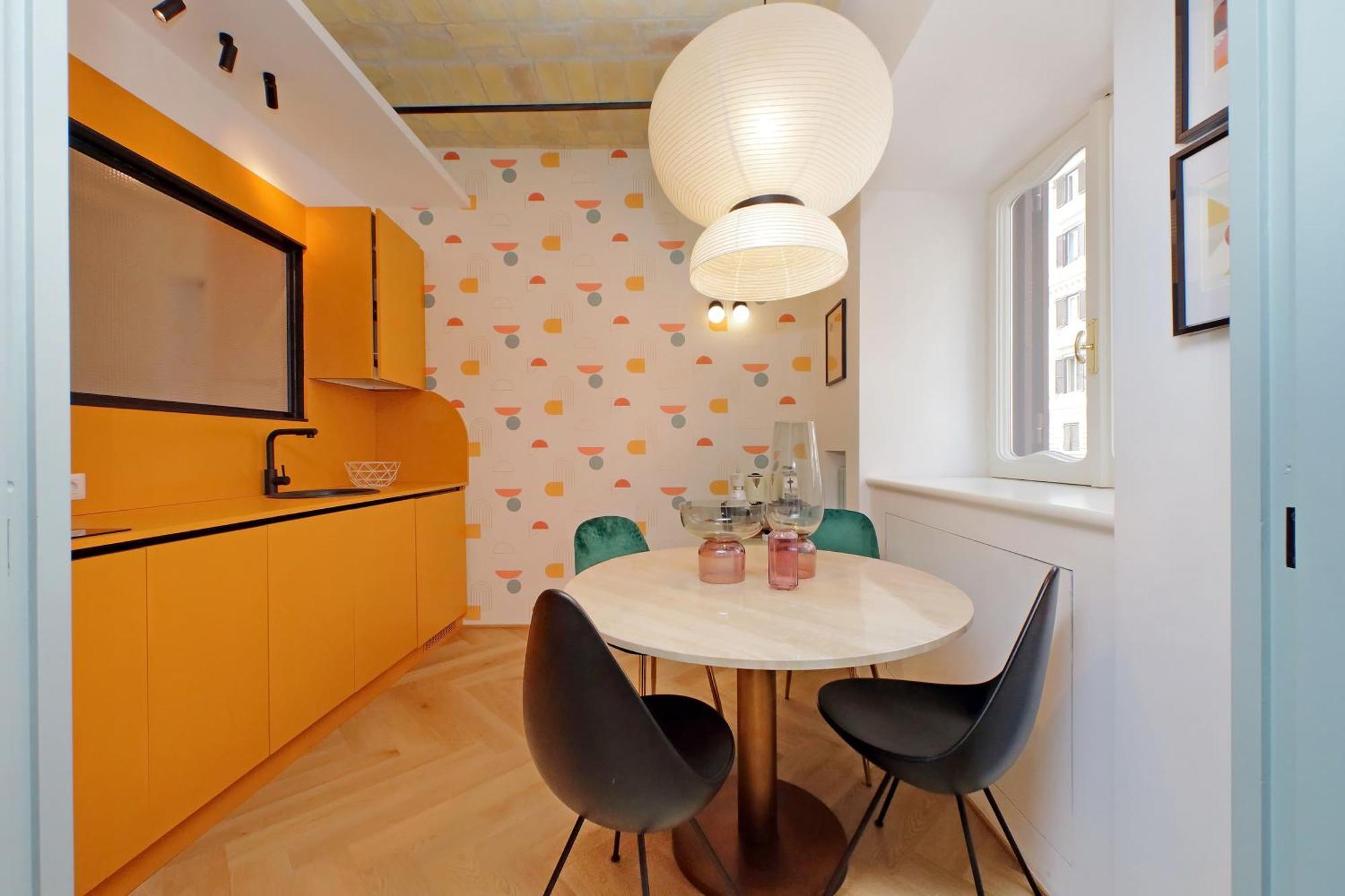 Ych-Colorful And Classy Apartment Near Fori Imperiali Рим Екстер'єр фото