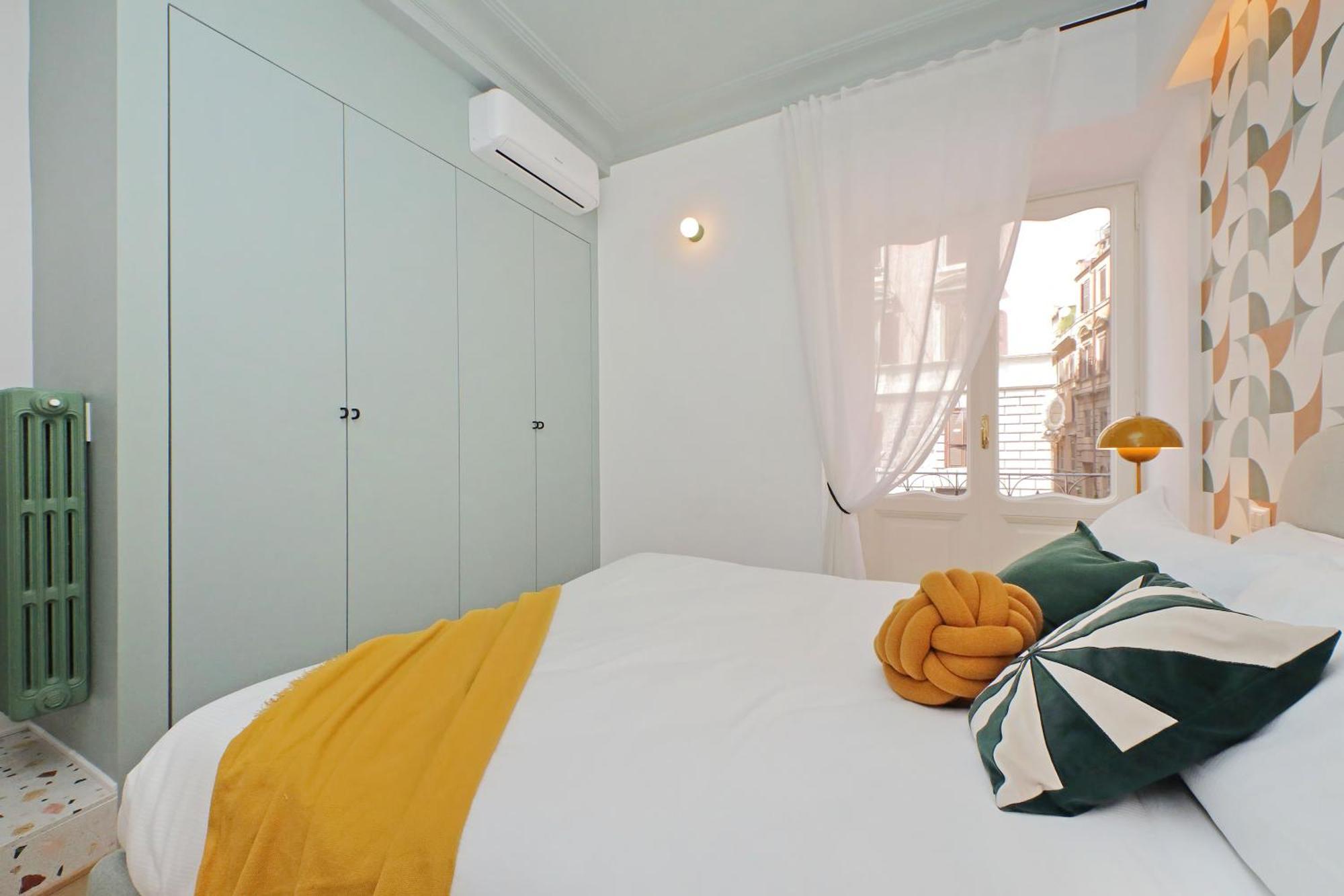 Ych-Colorful And Classy Apartment Near Fori Imperiali Рим Екстер'єр фото